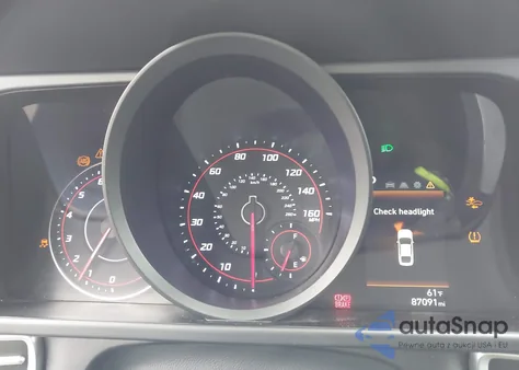 2022 Hyundai Elantra Sel z USA, uszkodzony, nr VIN 5NPLM4AG2NH053717